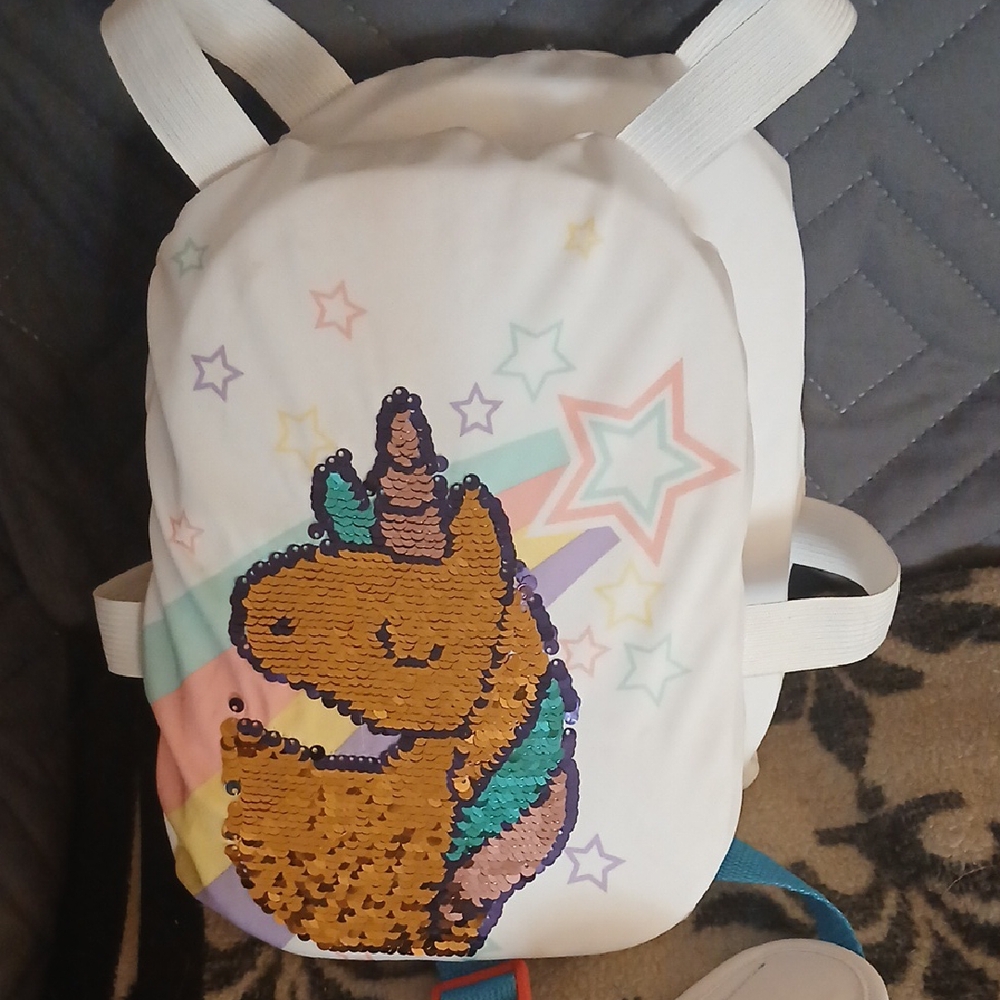 Sparkling Unicorn & Rainbows Kids Floatation Device- (For Kids: 33-55 Pounds)